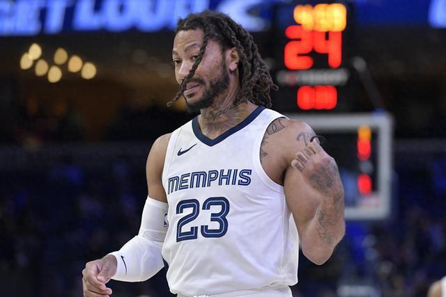 小卡26分快船大胜绿军5连胜 爵士送黄蜂3连败