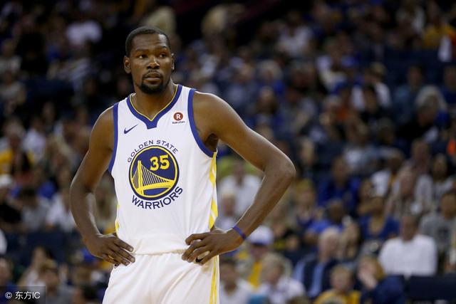 楚克乌梅卡冬窗最可能的下家是米兰和水晶宫